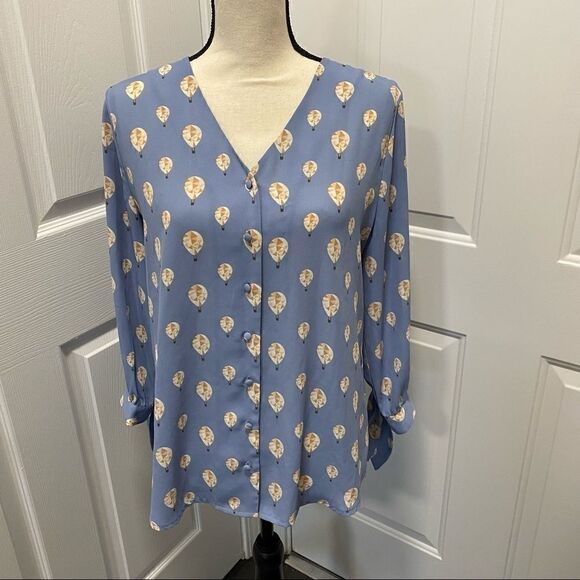 41 Hawthorn Marny Tie Sleeve Blouse Size M in Light Blue - Picture 1 of 4